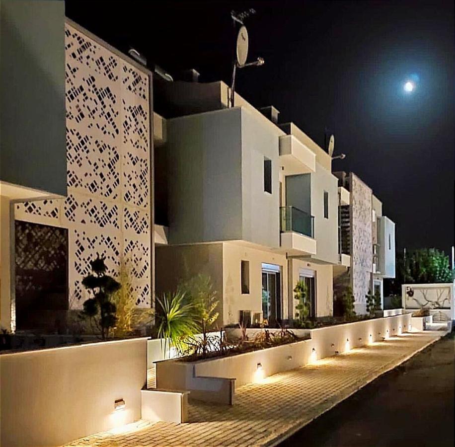 Antigona Nikiti Apartment ภายนอก รูปภาพ
